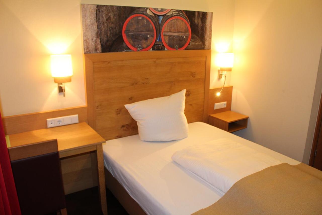 Hotel Brauereigasthof Amberger Kosching 외부 사진